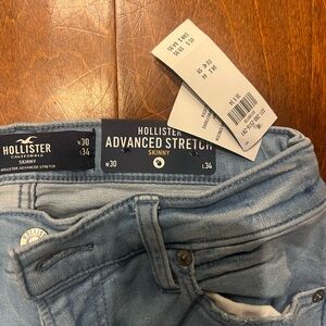 Brand new w/tags Men’s Hollister Jeans size 30X34